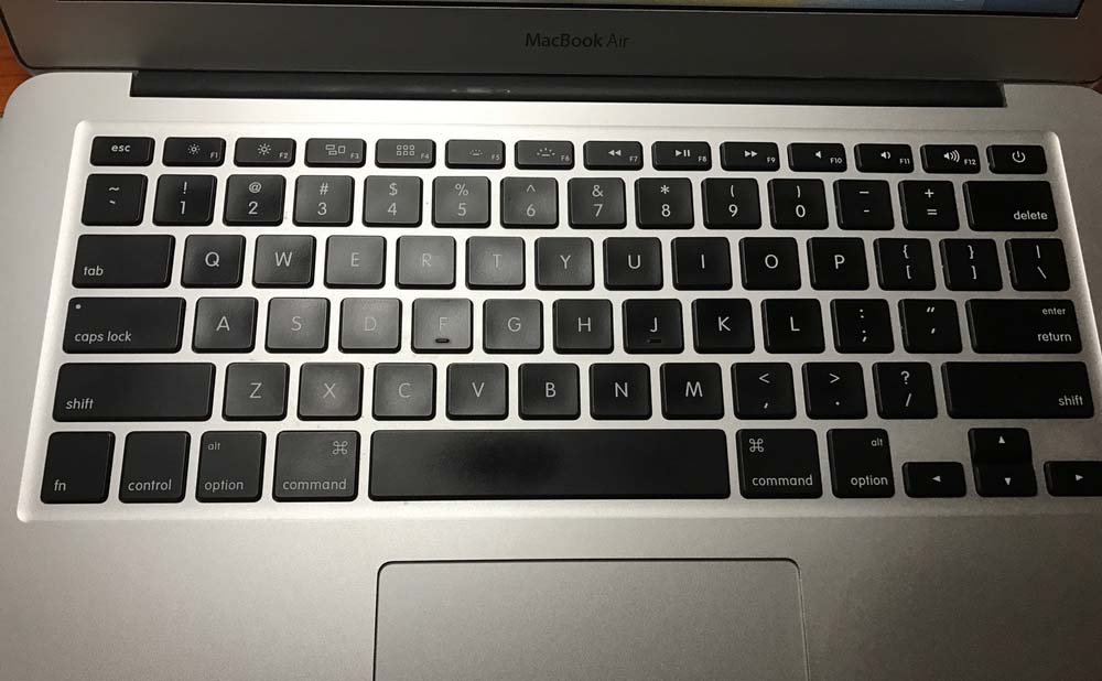 MacBook Air笔记本怎么使用键盘灯?
