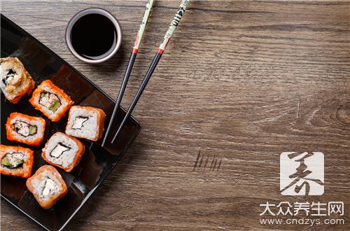 筷子使用八禁忌 你知道几个？